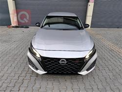 نیسان ئەلتیما